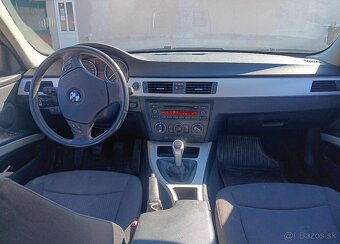 Bmw e90 318d - 6