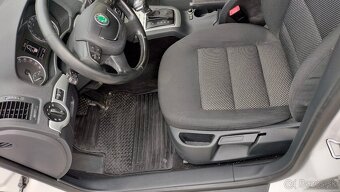 škoda octavia scout 2.0tdi 4x4 - 6