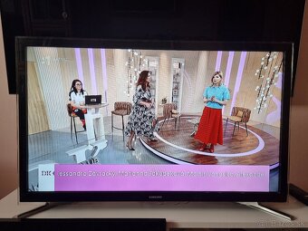 Predám SMART LED TV SAMSUNG UE32F4500AW HD - 6