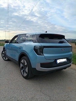 Ford Explorer Premium top stav 1 majitel - 6
