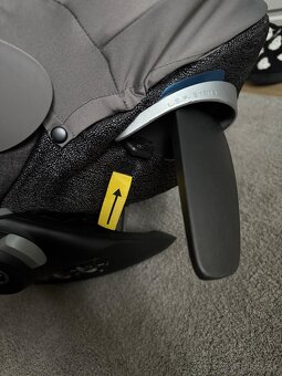 Vajíčko Cybex + otočná základňa - 6