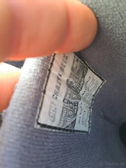 Predám snowboard 162 cm + topánky vo velkosti 45 - 6