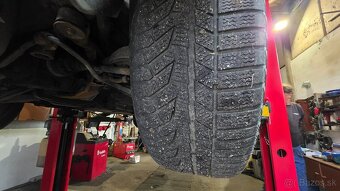 BMW E46 R17 elektrony + zimné gumy 225/45 - 6