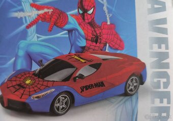 Avengers -Kapitan Amerika Bladez auto RC - 6