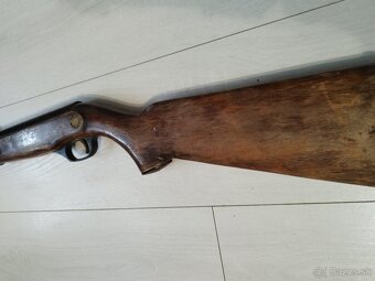 Predám vzduchovku IZ 22 - 6