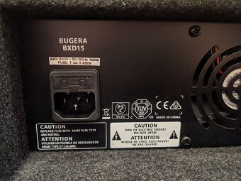 Basgitarové kombo Bugera Ultrabass BXD15A - 6
