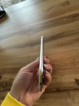iPhone SE 2022 128GB biely - 6