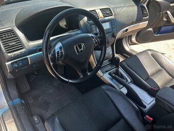 Honda Accord 2.2 CTDi 104kw - 6