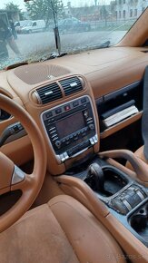 Porsche Cayenne GTS r.2009 - 6