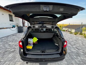 Volvo V70 R-Design - 6