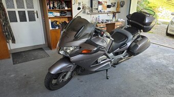 Honda Pan European 1300 - 6