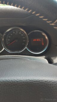 Predám Dacia Duster 1,2 16W 92KW - 6