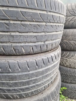 Predám Letné Pneu s rozmerom 235/45 R17 - 6