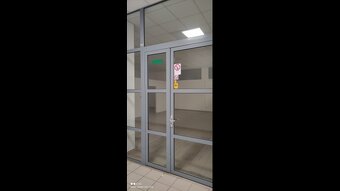 Obchodné priestory 75 m2 v OC na Sekčove - 6