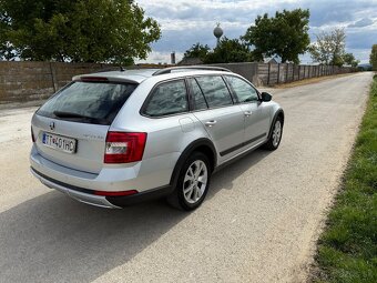 Škoda Octavia Combi Scout - 6