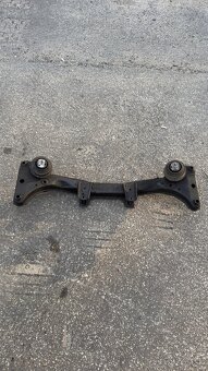 Predám kardan a nápravnicu bmw e36 1.6 coupe - 6