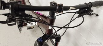 Dema Tigra 3 2021 27,5 veľ.S 3x8 Top stav - 6
