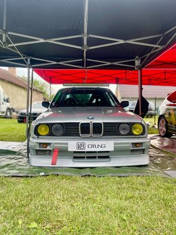 BMW e30 Coupé - 6