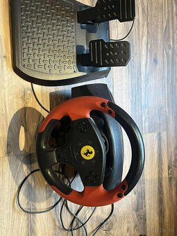 Predám Thrustmaster Ferrari Racing volant pre PC / PS3 - 6