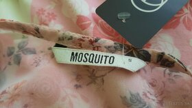 Mosquito kvalitné šifónové kvetinkové šaty-velkost S - 6