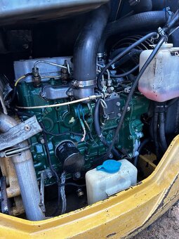 Caterpillar 301.8c - 6