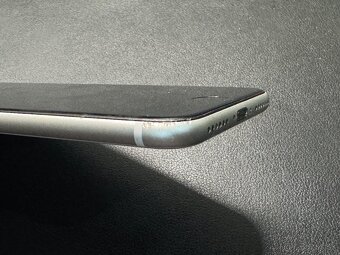 Apple iPhone SE 2020 128GB White - 6