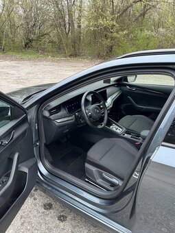 Škoda Octavia Combi 2.0 TDI SCR Business DSG - 6