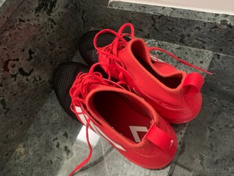 Adidas Predator 17.3 Halovky 42 2/3 - 6