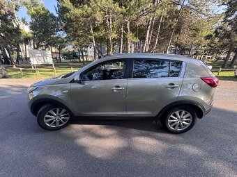 Predám KIA SPORTAGE 1,7 CRDI - 85 KW rok 2011 - 6