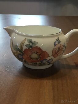 Parcelanova suprava znamej anglickej znacky - 6