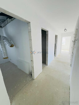 4 IZBOVÁ NOVOSTAVBA RD, 152M2, POZEMOK 950M2,VAJKOVCE - 6