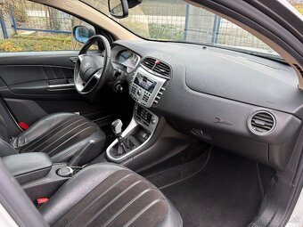 Lancia Delta 1,6 jtd - 6