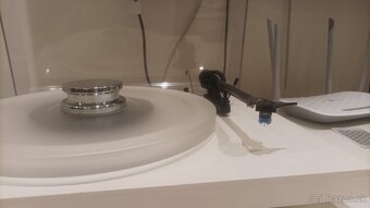 Pro-ject Debut Carbon (DC) - 6