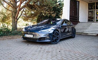 Tesla Model S 75D, Free Supercharger - 6