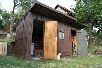 NA PREDAJ POZEMOK S CHATKOU S VÝHĽADOM NA KOŠICE - 6