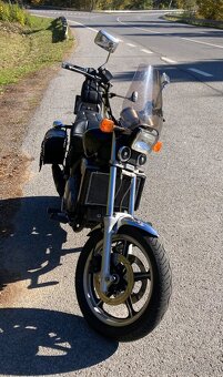 Honda VF750 Magna 1988 - 6