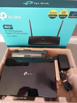 TP Link router - 6