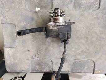 Nissan Navara D22 -motor - 6