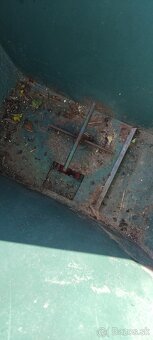 Rozmetadlo umelých hnojív.piesku - 6