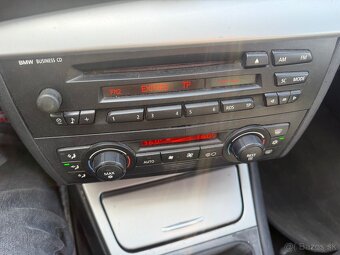 Rozpredám BMW E87 120d - 6