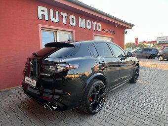 Alfa Romeo Stelvio V6 2.9 BI-TURBO Quadrifoglio (ODPOČET DPH - 6