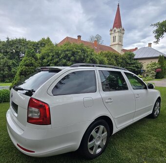 ŠKODA OCTÁVIA 2.0TDI CR SPORT EDITION - 6