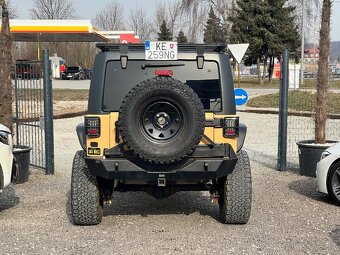 Jeep Wrangler - 6