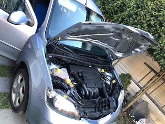 Mazda 2 DY 2004rv 1.6 benzin - 6