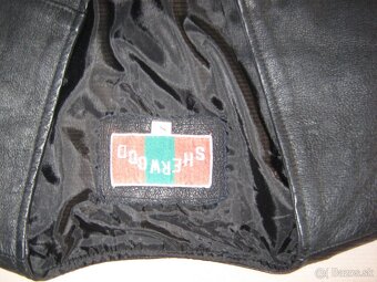 Kožena vesta vel. XL a S - 6