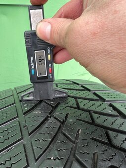 Zimné pneumatiky semperit 235/45R18 - 6