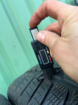 Zimne pneumatiky pirelli 255/60R18 - 6