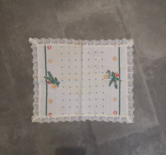 Staré vianočné obrusy 12ks - 6
