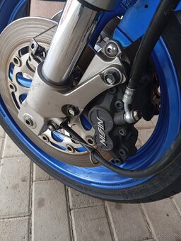 Suzuki GSX-R 1100 - 6
