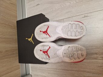 Rezervovane- Tenisky JORDAN STAY LOYAL 2 - 6